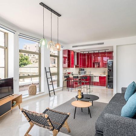 Superbe Apt Avec Terrasse Tres Proche De La Mer ! Tel Aviv Exterior foto