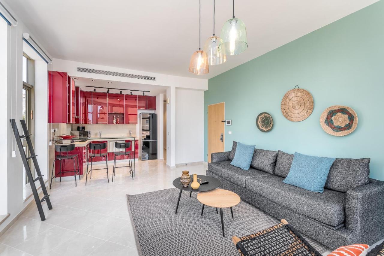 Superbe Apt Avec Terrasse Tres Proche De La Mer ! Tel Aviv Exterior foto