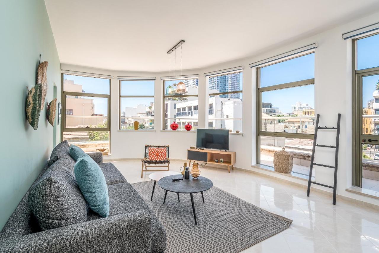 Superbe Apt Avec Terrasse Tres Proche De La Mer ! Tel Aviv Exterior foto